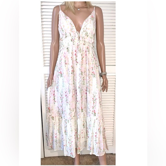 Lulus Sandi Ivory Multi Floral Tie-Front Midi Dress New with tags size Medium - Picture 5 of 11